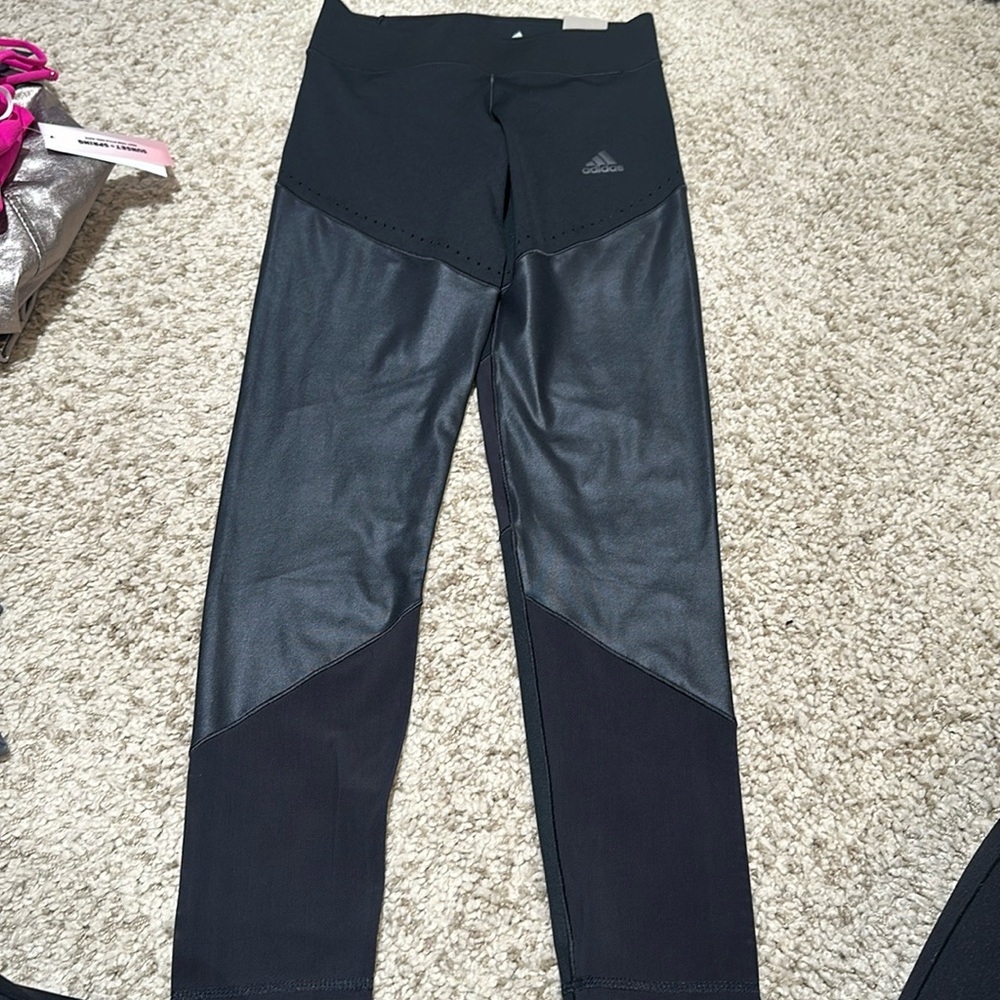 Adidas leggings
